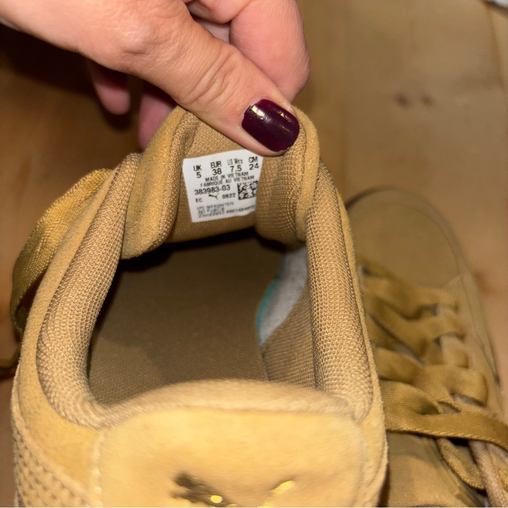 EUC Puma Mayze Stack Suede Platform Sneakers Sz 7.5 - Picture 17 of 17